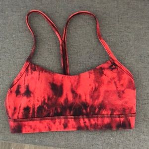 Lululemon sports bra size 4